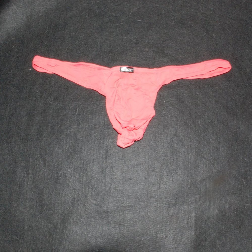 Ikingsky Pink Thong Mens